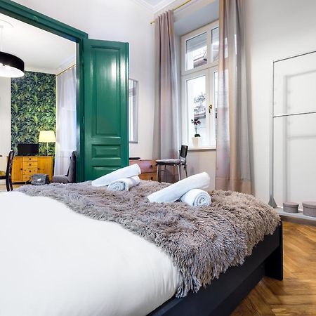 Tyzenhauz Apartments Lobzowska Street คราคูฟ ภายนอก รูปภาพ