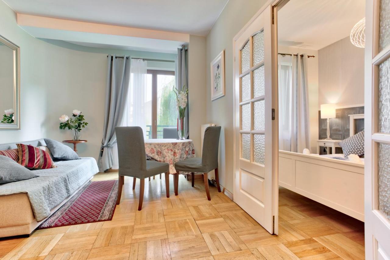 Tyzenhauz Apartments Lobzowska Street คราคูฟ ภายนอก รูปภาพ