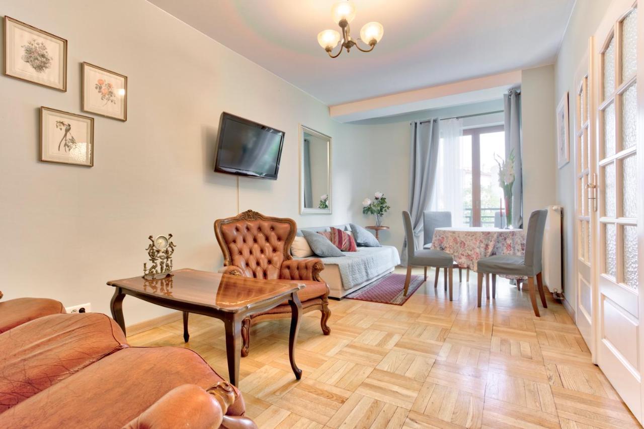 Tyzenhauz Apartments Lobzowska Street คราคูฟ ภายนอก รูปภาพ
